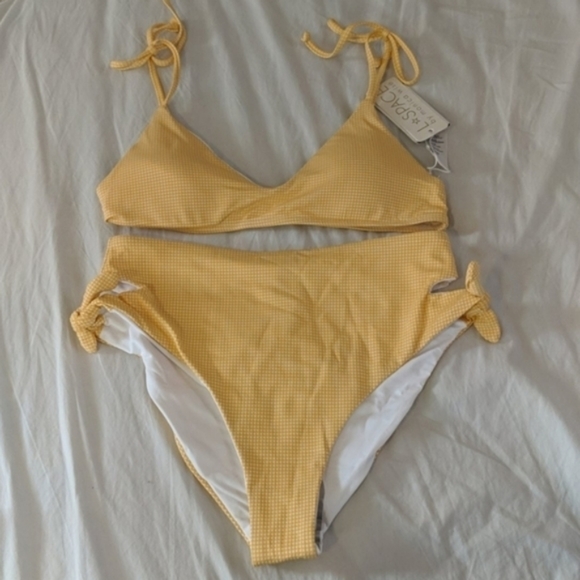 l*space Other - L*Space Daisy Top Bummin Bottom Sunshine Yellow